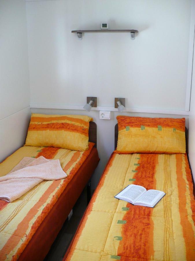 Victoria Mobilehome In Centro Vacanze San Francesco Duna Verde Exterior foto